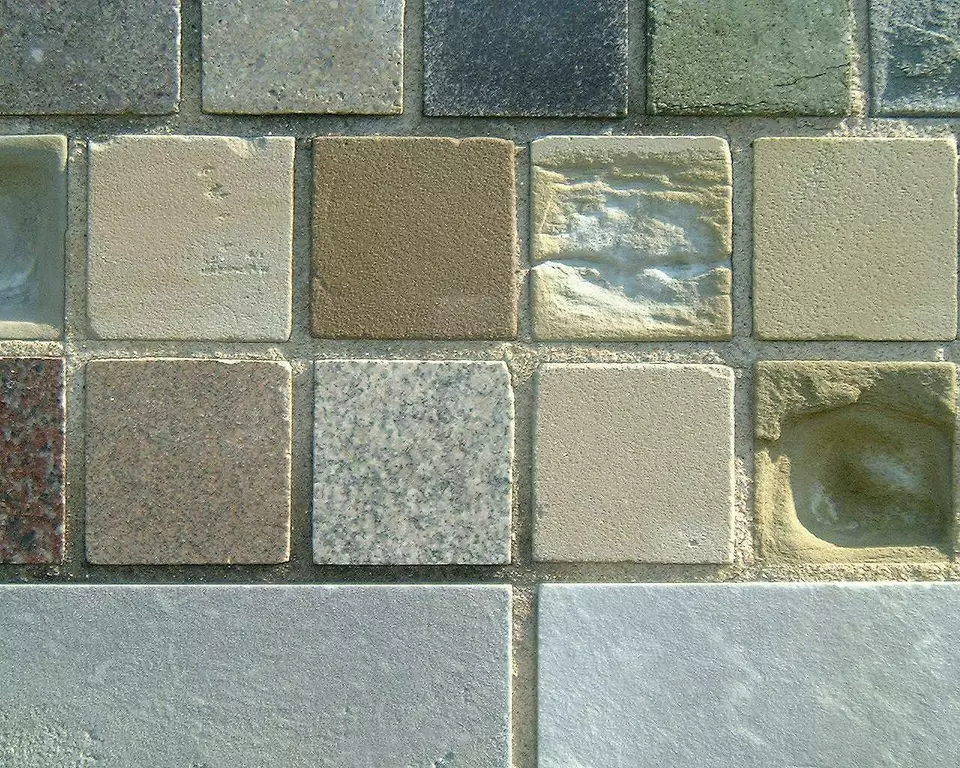 Stone Wall area surrounding Stone: 5RA8