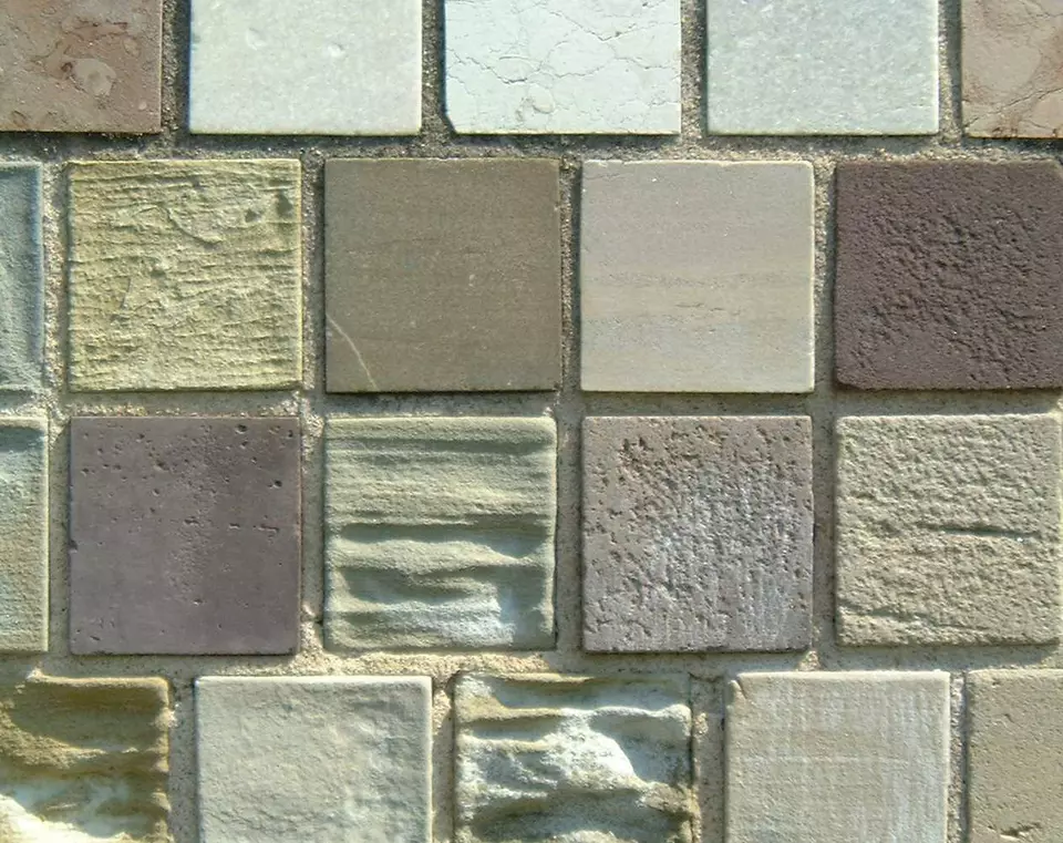 Stone Wall area surrounding Stone: 6RB5