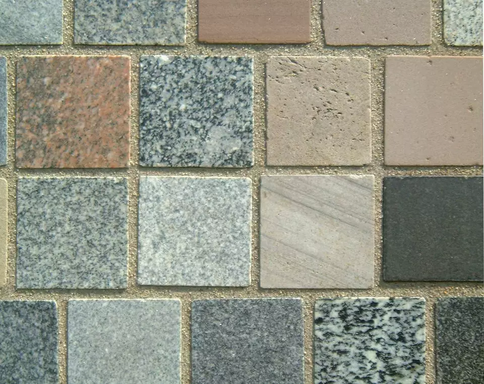 Stone Wall area surrounding Stone: 6LB40