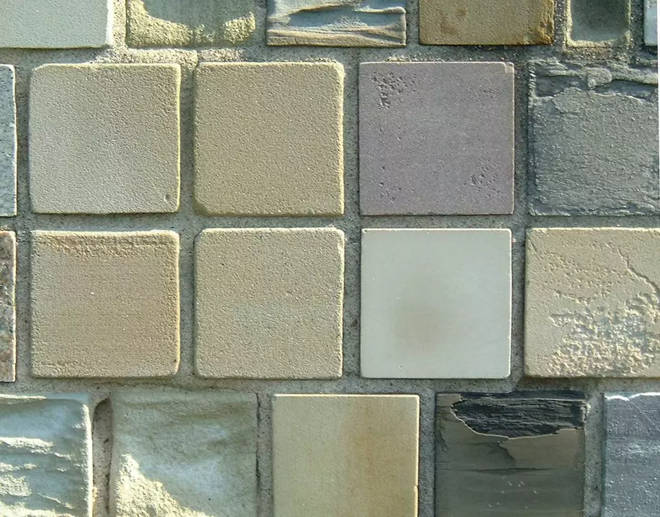 Stone Wall area surrounding Stone: 8RA21