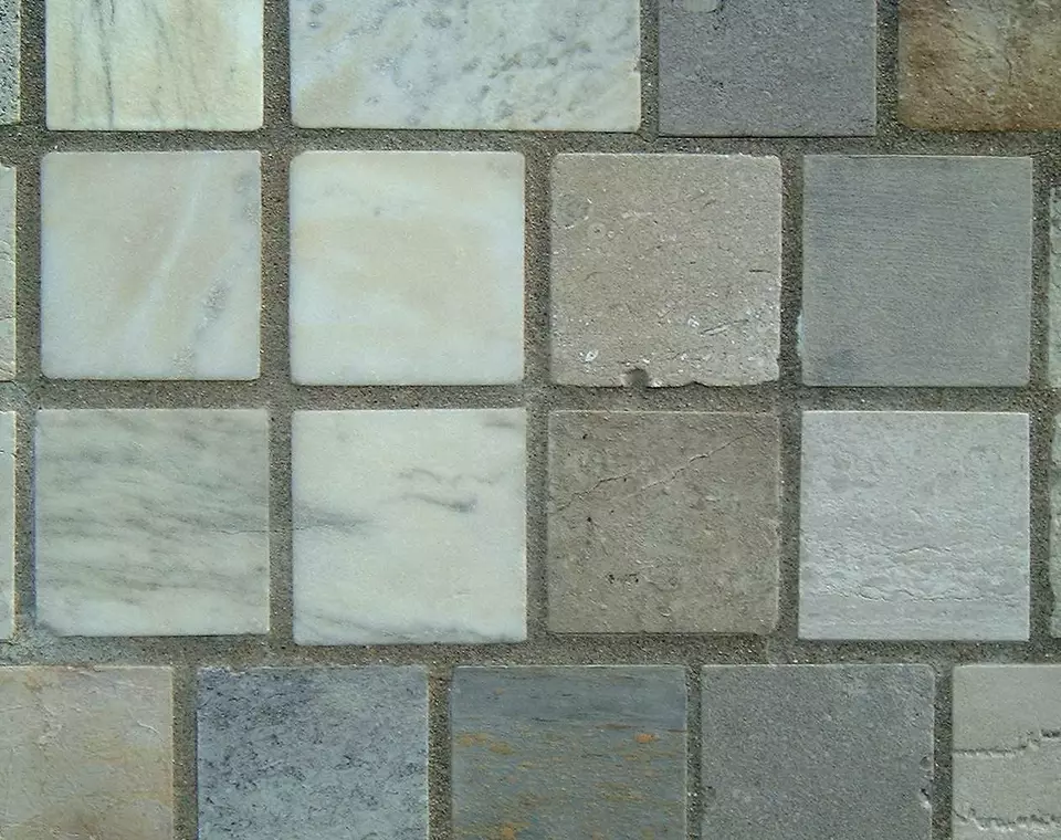 Stone Wall area surrounding Stone: 9Lb8