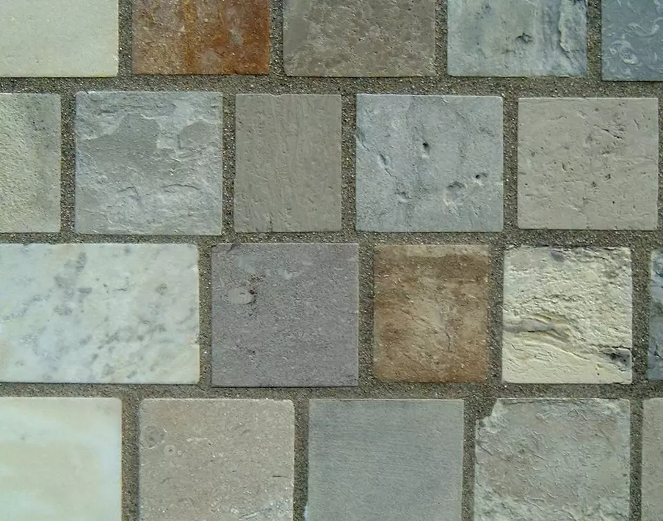 Stone Wall area surrounding Stone: 10LB13