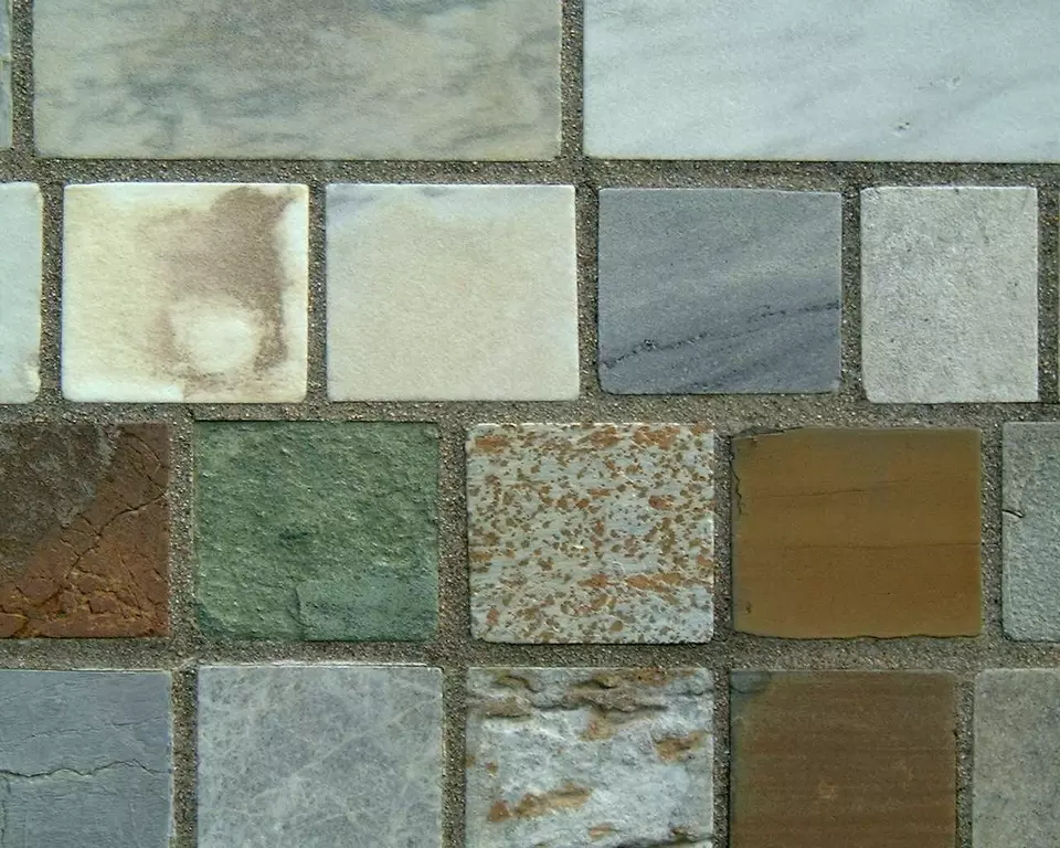 Stone Wall area surrounding Stone: 10LA17