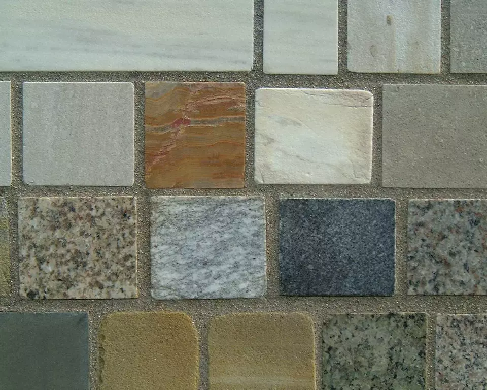 Stone Wall area surrounding Stone: 10LA22