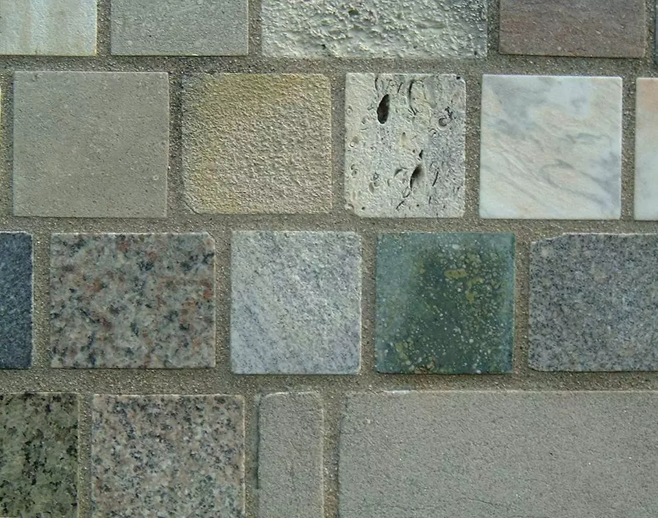 Stone Wall area surrounding Stone: 10LA26