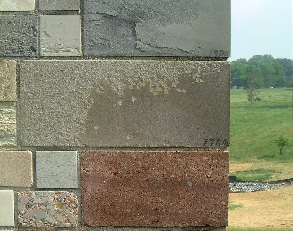 Stone Wall area surrounding Stone: 11RQ