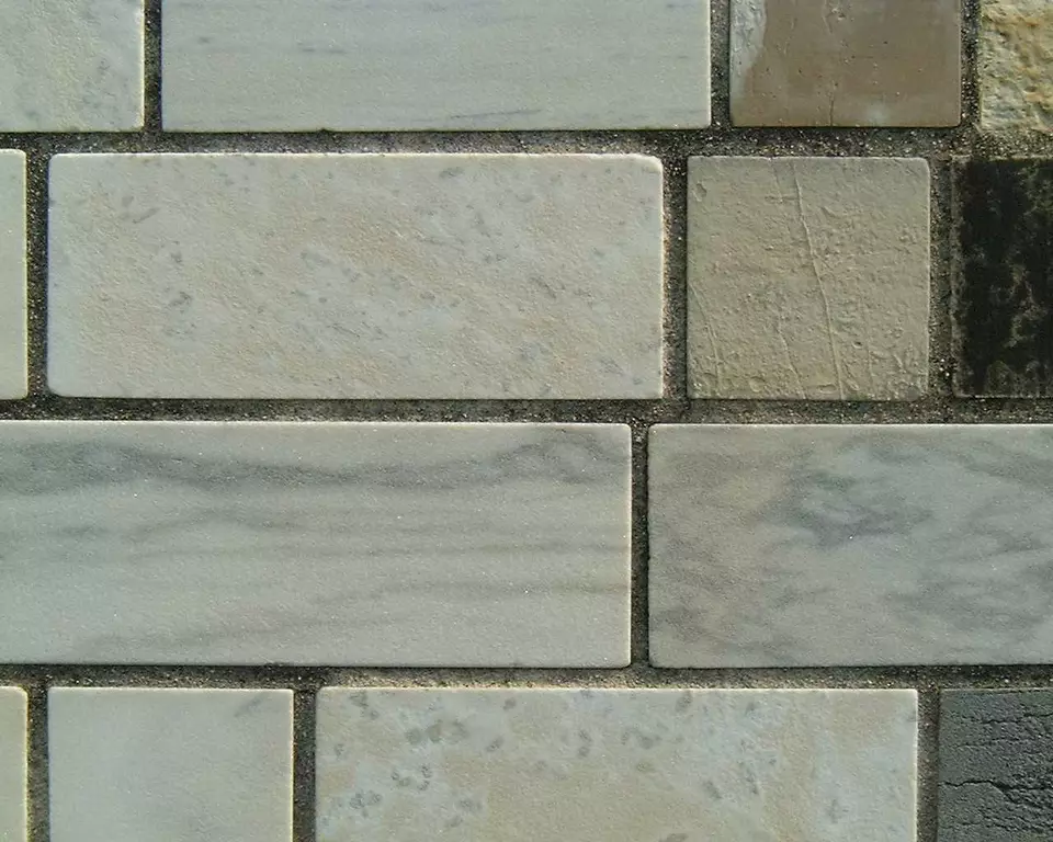 Stone Wall area surrounding Stone: 11RB16