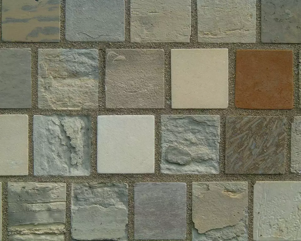 Stone Wall area surrounding Stone: 12LB10