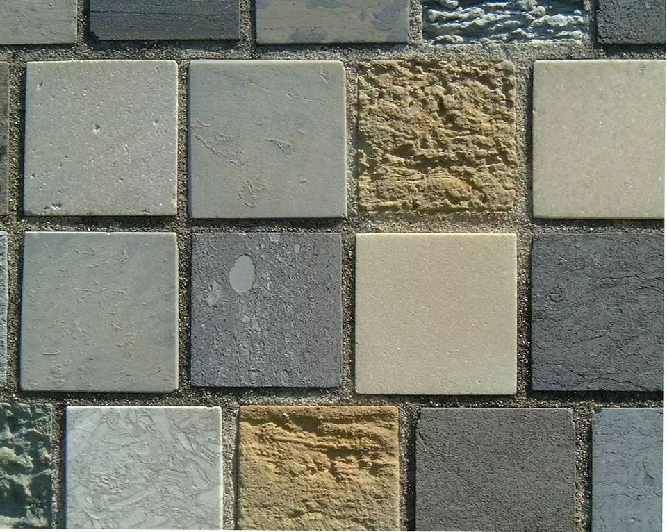 Stone Wall area surrounding Stone: 13RA8