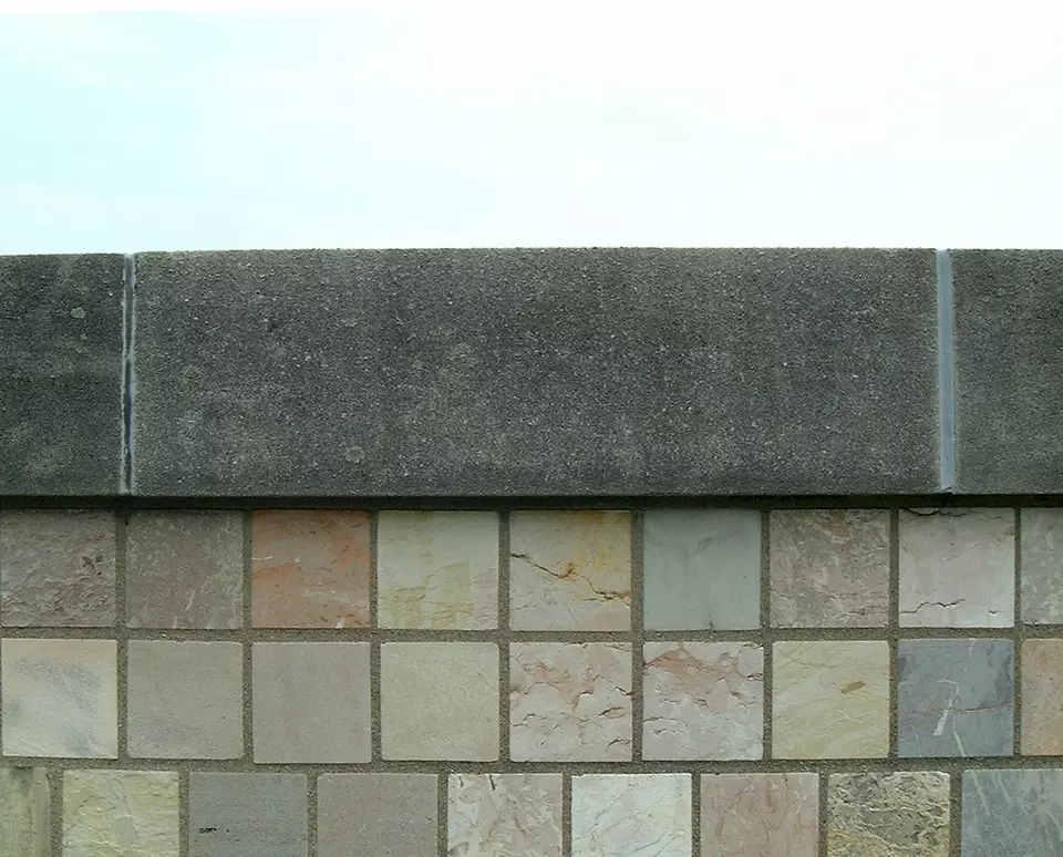 Stone Wall area surrounding Stone: 6C