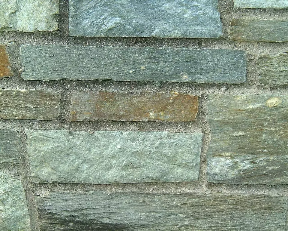 Stone Wall area surrounding Stone: S2-28