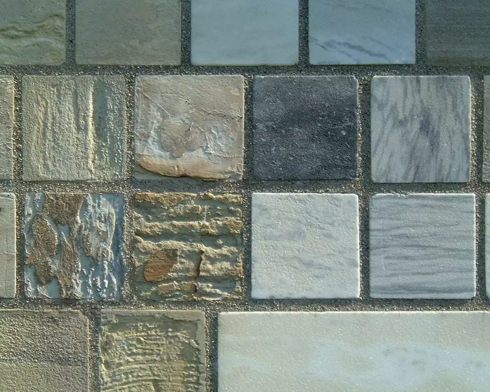 Stone Wall area surrounding Stone: 13LA16