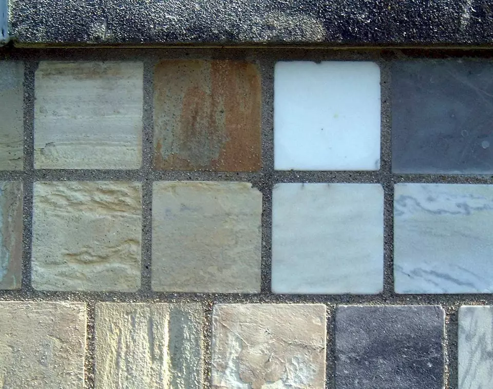 Stone Wall area surrounding Stone: 14LA16