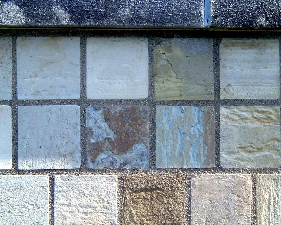 Stone Wall area surrounding Stone: 14LA13
