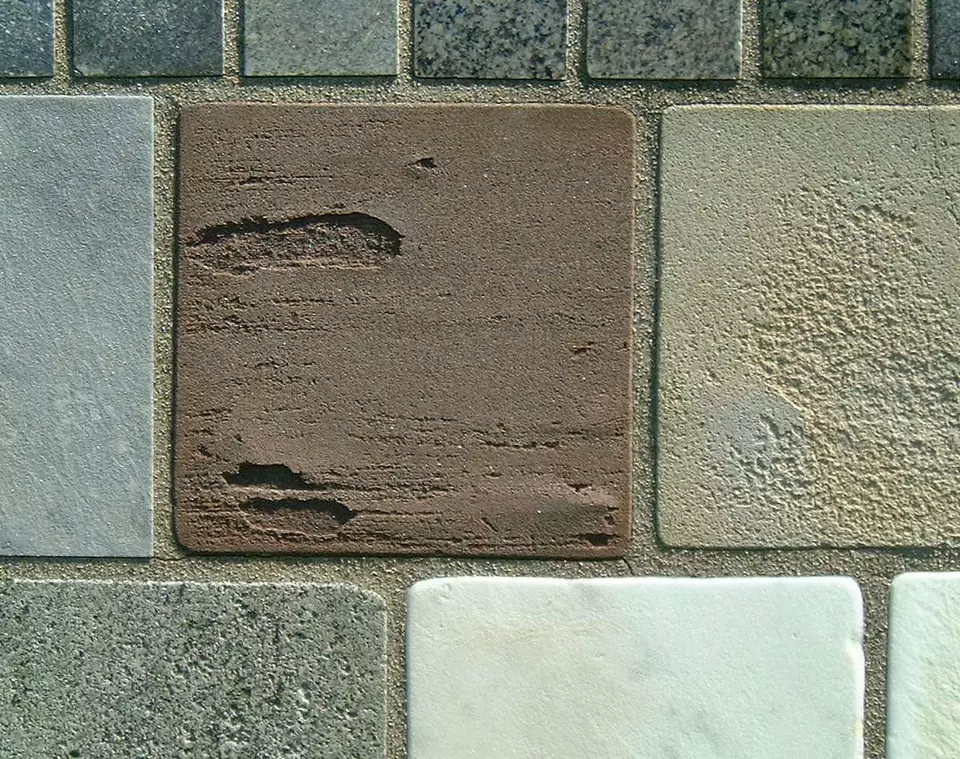 Stone Wall area surrounding Stone: 4L6