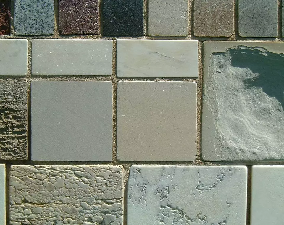 Stone Wall area surrounding Stone: 4RA10