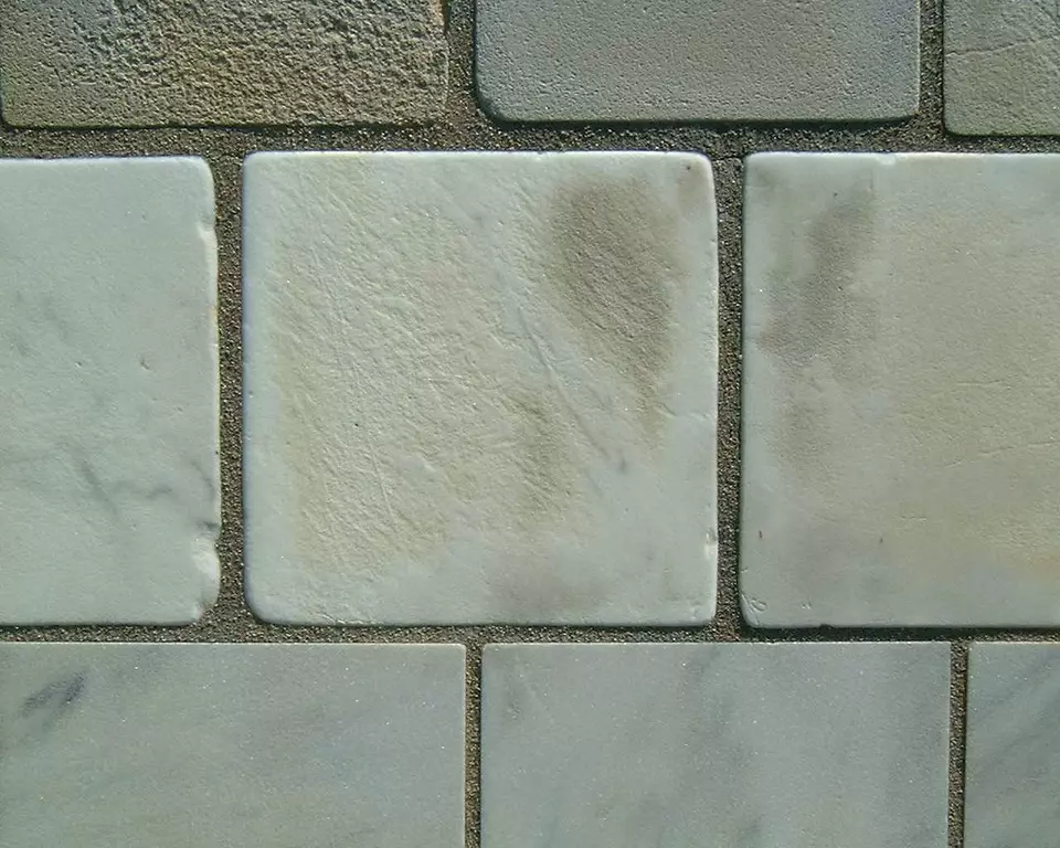 Stone Wall area surrounding Stone: 3L7