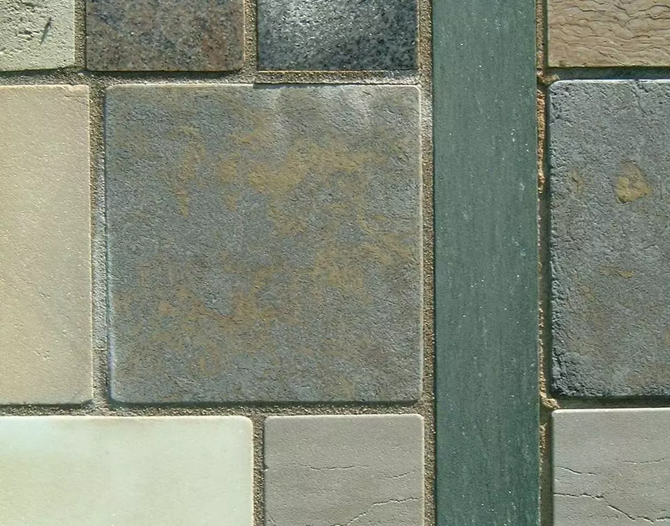 Stone Wall area surrounding Stone: 3L16