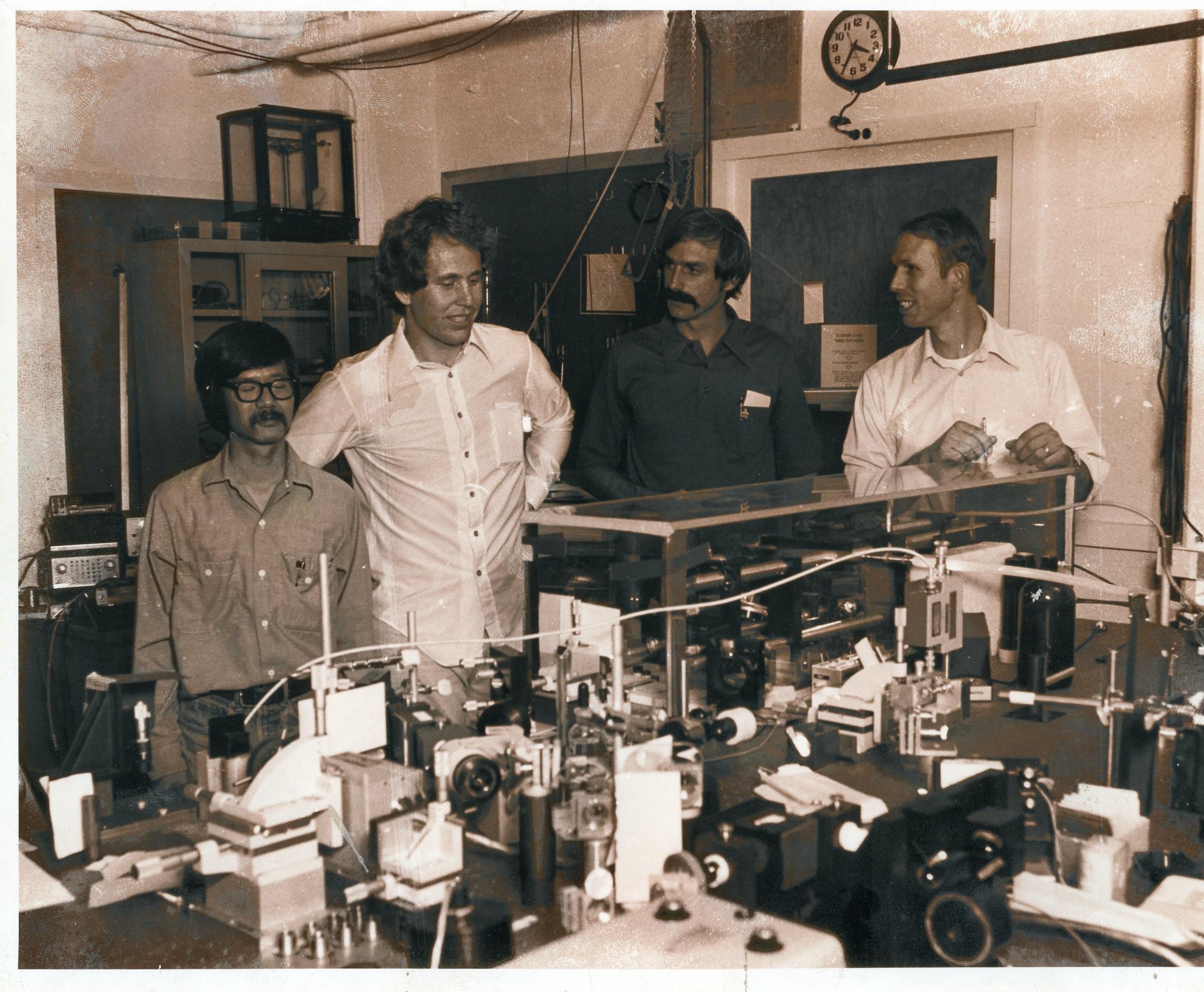 wineland_with_group_1979.jpg?